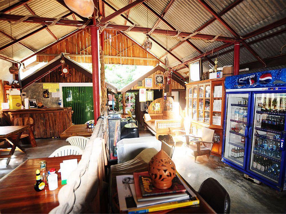Sukhothai Guest House Экстерьер фото
