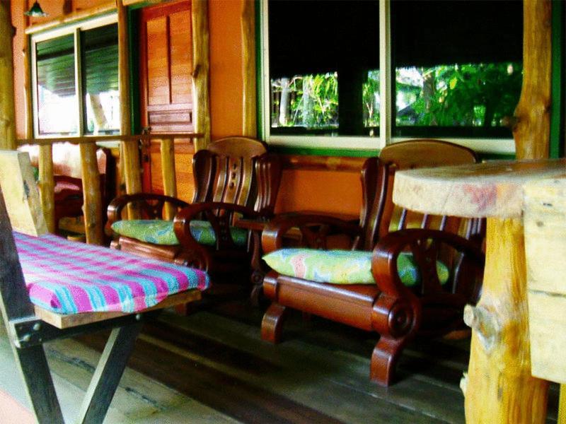 Sukhothai Guest House Экстерьер фото