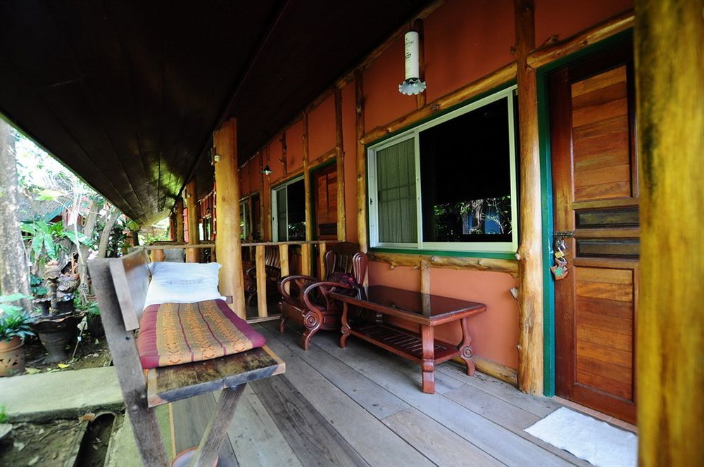 Sukhothai Guest House Экстерьер фото